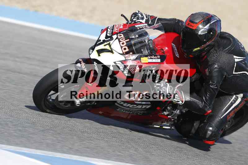 /01 24.-27.01.2025 Moto Center Thun Jerez/rot-red/37